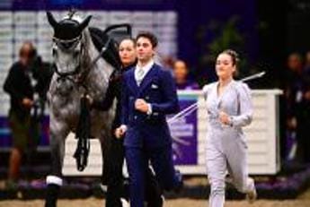 Galleria foto 'Equitazione, ai Mondiali di Herning bronzo Italia per il pas de deux del volteggio' - foto 1
