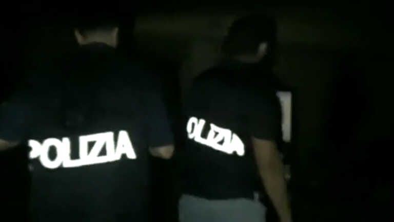 Galleria foto 'Falsa cittadinanza di Stato inesistente, 30 indagati' - foto 1