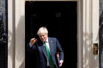 Galleria foto 'Gb, “Johnson spera in un ritorno alla Berlusconi”' - foto 1