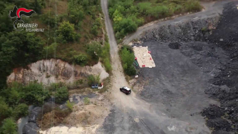 Galleria foto 'Gestione illecita percolato, sequestrata una discarica nel bresciano' - foto 1