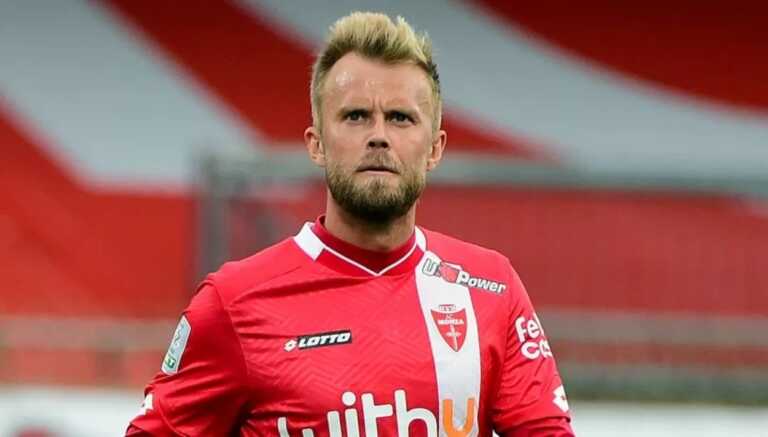 Bari, per la difesa Zuzek si avvicina. Gytkjaer: Polito aspetta il Monza