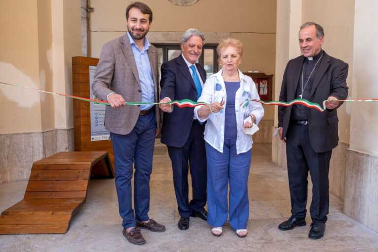 Galleria foto 'Inaugurati a Rieti i primi totem multimediali Acea sul mondo dell’acqua' - foto 1