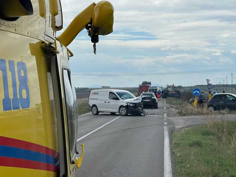 Frontale tra auto e furgoncino sulla Sp 109: muore 60enne di Lucera