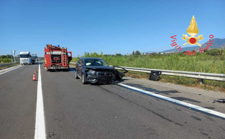 Auto contro tir nel Cosentino: muoiono coniugi di Nova Siri