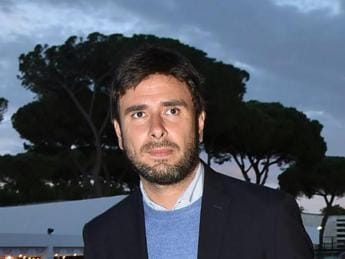 Galleria foto 'M5S, il ‘non ci sto’ di Di Battista: “Grillo padre padrone”' - foto 1