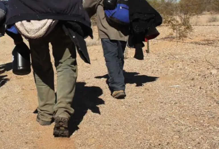 Migranti siriani intercettati in Salento, hanno viaggiato su un piccolo natante