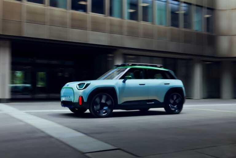 Mini Concept Aceman, primo crossover completamente elettrico