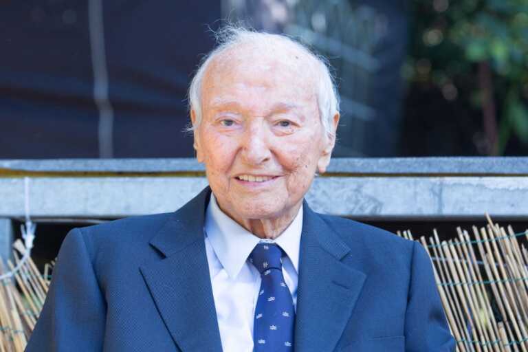 Galleria foto 'Morto Piero Angela, dal Telegiornale al grande successo di “Quark”' - foto 1