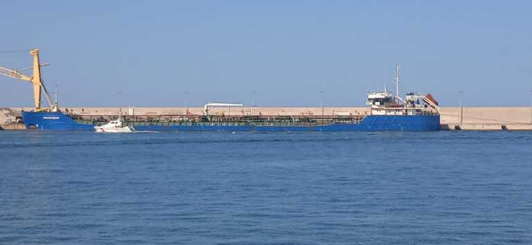 Arrivata a Monopoli la nave ucraina partita da Istanbul dopo lo sblocco diplomatico