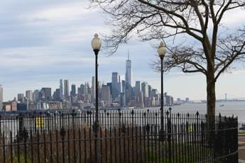 Galleria foto 'New York, allarme polio: “Forse migliaia di casi sommersi”' - foto 1