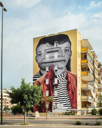 Galleria foto 'Palermo, allo Sperone nuova opera murale delle argentine Medianeras' - foto 1