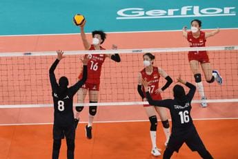 Galleria foto 'Pallavolo e covid, Cina in campo con mascherine' - foto 1