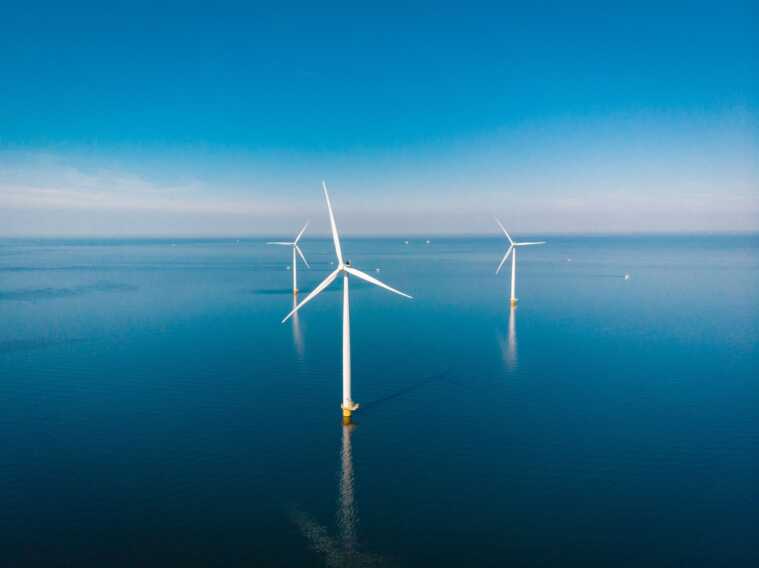 Via libera al parco eolico da 1 Gw in Puglia: si troverà di fronte alle coste di Vieste e Monopoli