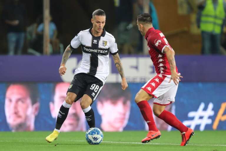 Galleria foto 'Parma-Bari 2-2, gol e spettacolo nell’opening day di Serie B' - foto 1