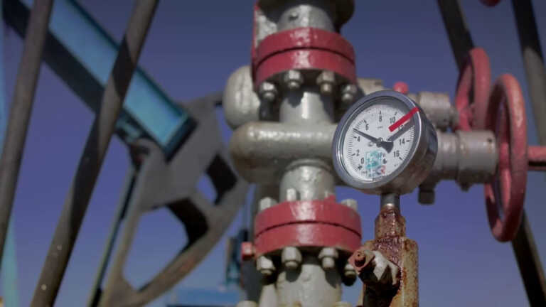 Galleria foto 'Petrolio, consumi in aumento e il G7 pensa a un calmiere' - foto 1