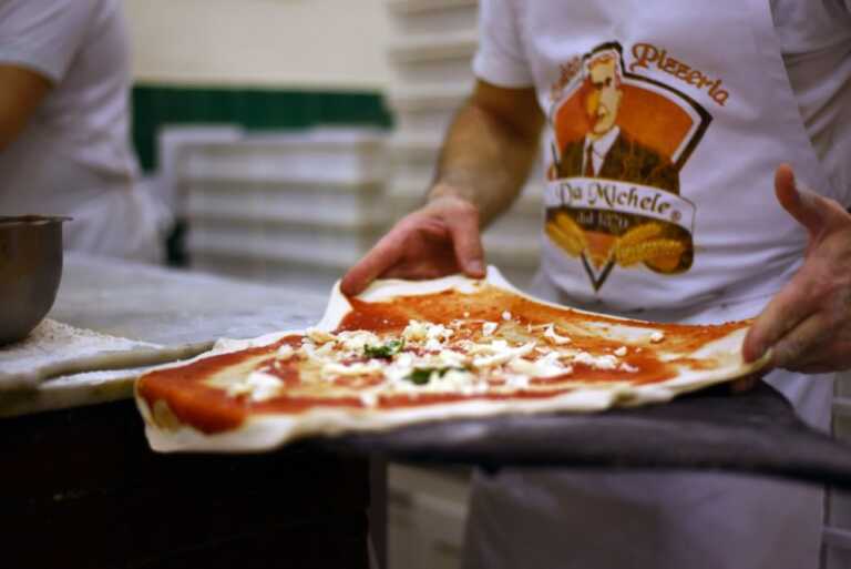 “Da Michele” arriva a Bari: nuova sede per la storica pizzeria napoletana