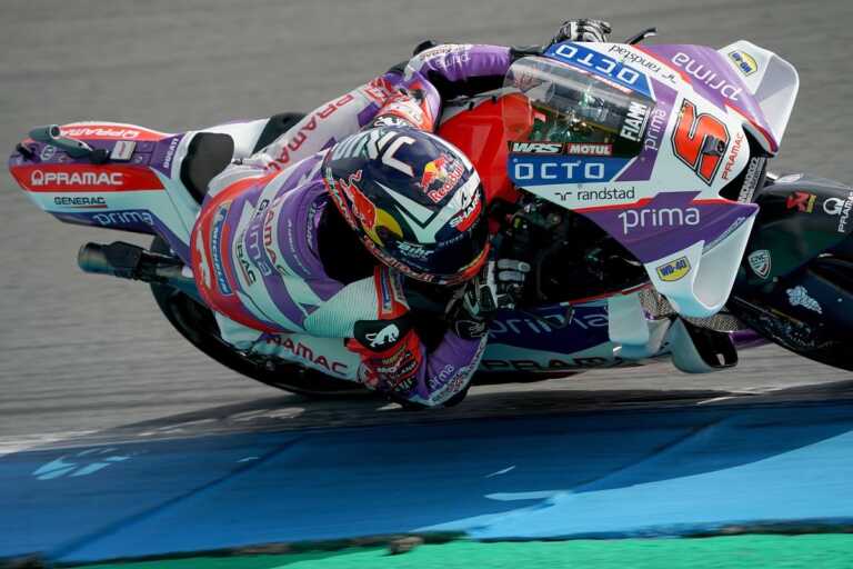 Galleria foto 'Pole per Zarco a Silverstone, Quartararo in seconda fila' - foto 1