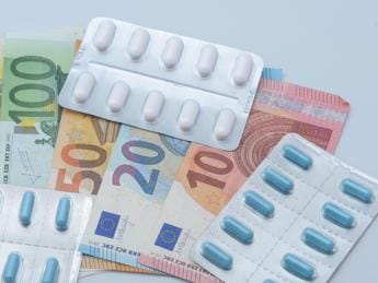 Galleria foto 'Prezzo luce e gas, a rischio anche consegna farmaci' - foto 1