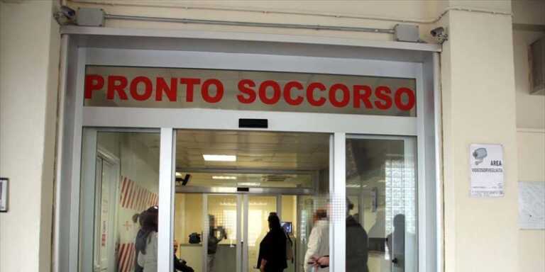 Galleria foto 'Operatrice sanitaria aggredita e strattonata al Pronto soccorso di Taranto' - foto 1
