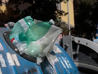 Galleria foto 'Rifiuti a Roma, ecco il piano del sindaco Gualtieri' - foto 1