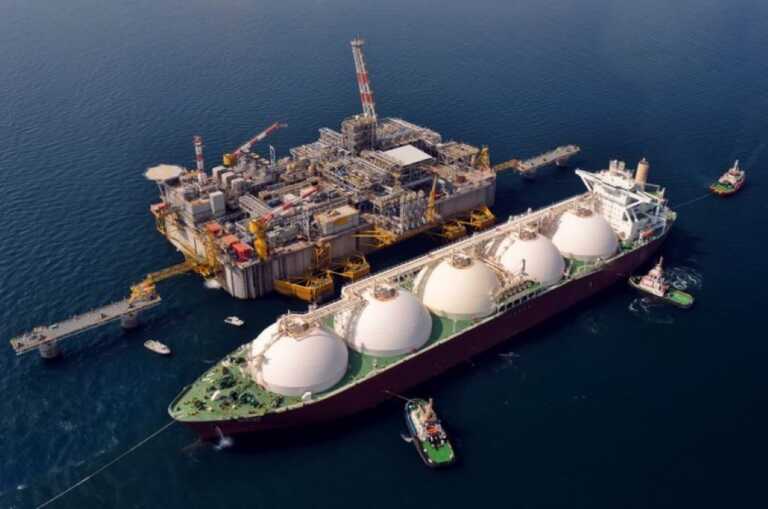 In Puglia il rigassificatore rifiutato da Piombino? L’idea divide la politica