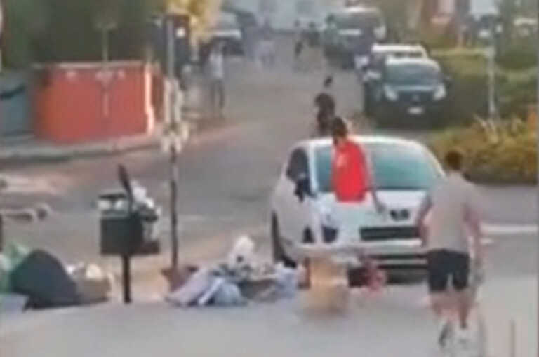 Rissa tra turisti a Gallipoli: un giovane rischia di essere investito