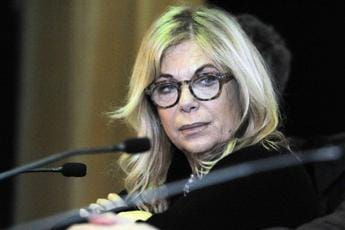 Galleria foto 'Rita Dalla Chiesa candidata e slitta fiction Rai sul padre' - foto 1
