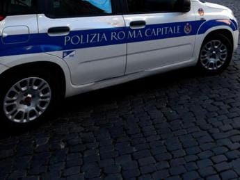 Galleria foto 'Roma, 20enne morto in incidente: arrestato poliziotto positivo a test alcol e droga' - foto 1