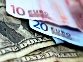Galleria foto 'Russia: “Ridurremo scambi in euro e dollari, sono valute tossiche”' - foto 1
