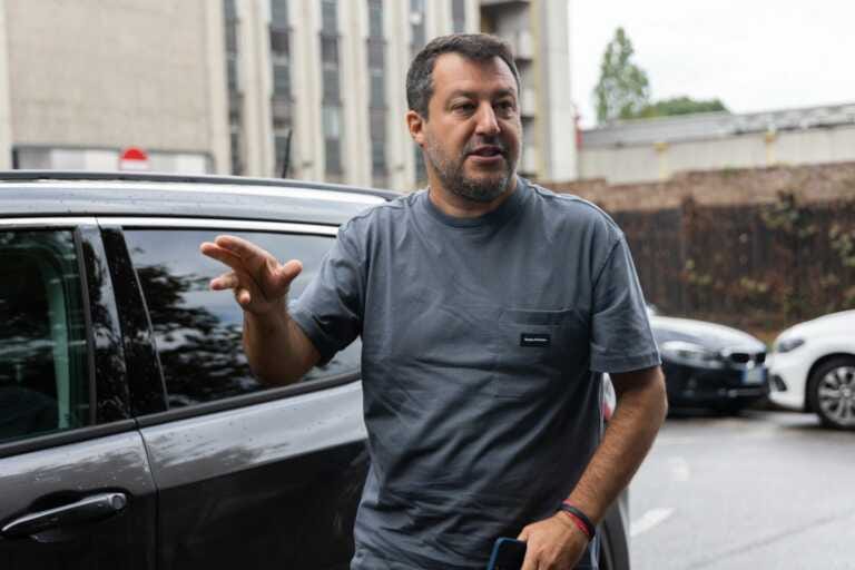 Galleria foto 'Salvini “Mi candido a Milano. Non ho contatti con i russi”' - foto 1