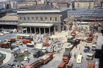 Galleria foto 'Strage Bologna, Mattarella: “Continuare a ricercare verità è dovere civile”' - foto 1