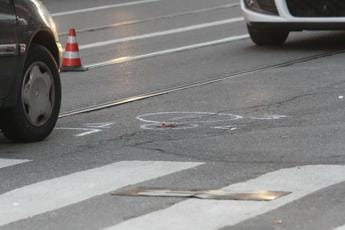 Galleria foto 'Terracina, morto 11enne investito sulle strisce pedonali' - foto 1