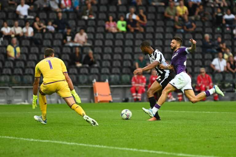 Galleria foto 'Udinese di misura sulla Fiorentina, la decide Beto' - foto 1