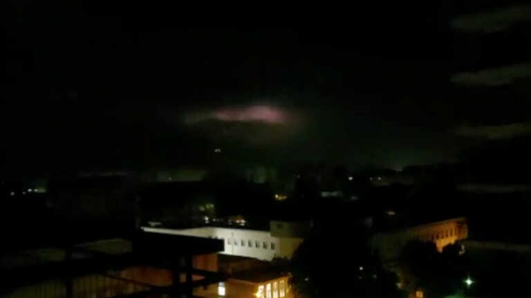 Galleria foto 'Una tempesta di fulmini illumina la notte di Palermo' - foto 1