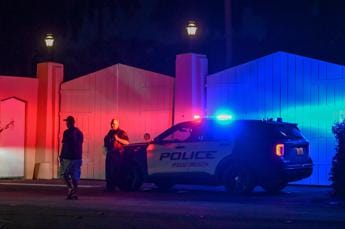 Galleria foto 'Usa, Fbi nel resort di Trump in Florida: portati via documenti' - foto 1