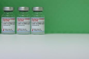 Galleria foto 'Vaccini Covid, Moderna fa causa a Pfizer-BionTech' - foto 1