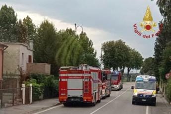 Galleria foto 'Venezia, tentano di disinnescare ordigno bellico: un morto' - foto 1
