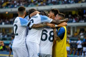 Galleria foto 'Verona-Napoli 2-5, ‘manita’ azzurra al Bentegodi' - foto 1