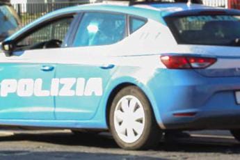 Galleria foto 'Violenza sessuale su aspiranti modelle, arrestato fotografo a L’Aquila' - foto 1