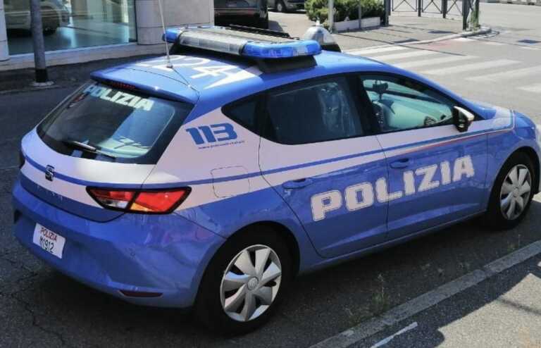 Pestato per non aver restituito danaro ad usura, eseguiti tre arresti a Taranto