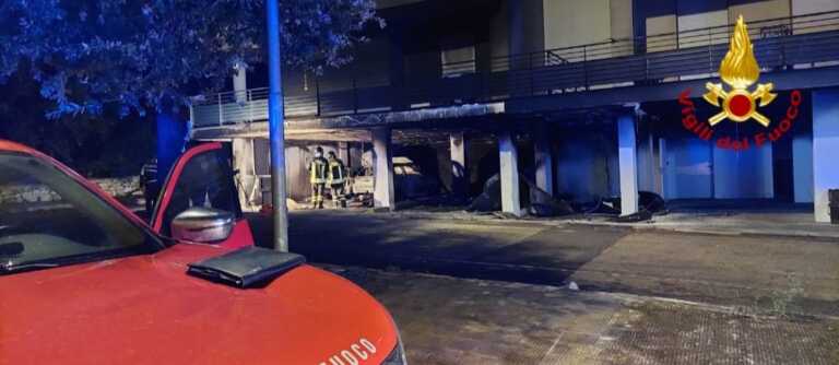 Palazzina evacuata dopo un incendio a Ceglie Messapica: famiglie ospitate in strutture comunali
