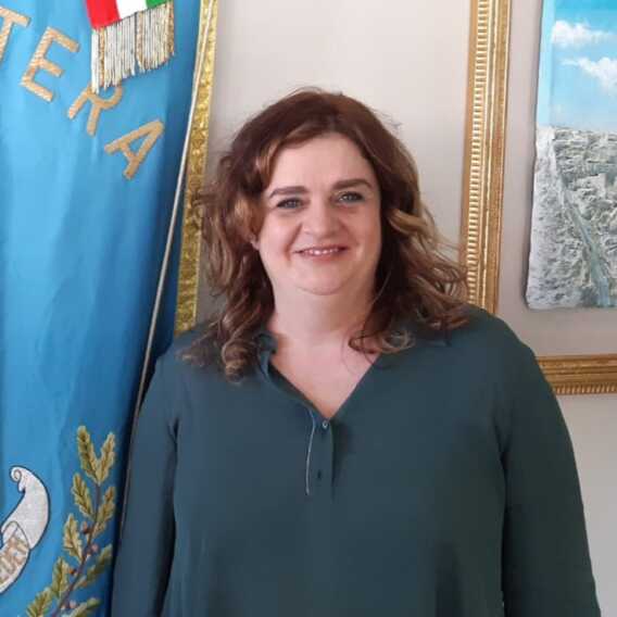 Edicola in via Annunziatella, l’assessora Maria Pistone fa chiarezza