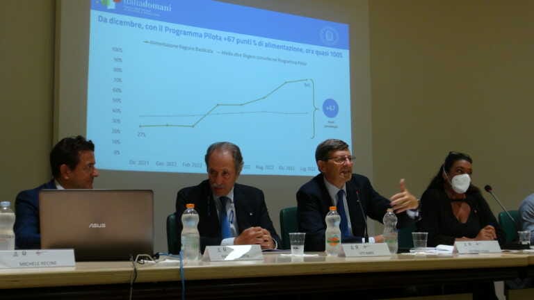 Sanità digitale, il ministro Colao: «Basilicata esemplare per i miglioramenti al Fascicolo Sanitario elettronico»