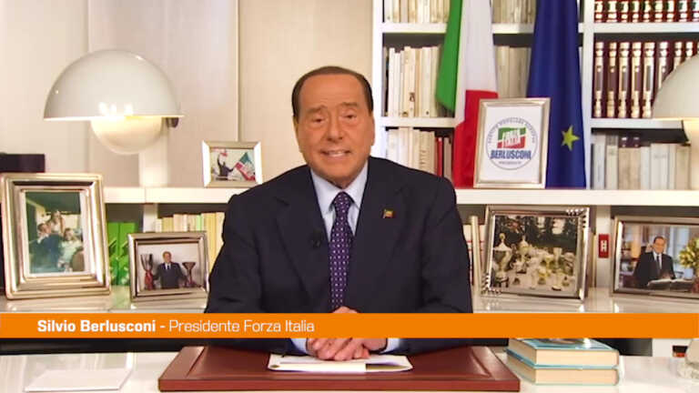 Galleria foto 'Berlusconi “Animali punto di riferimento affettivo per le famiglie”' - foto 1