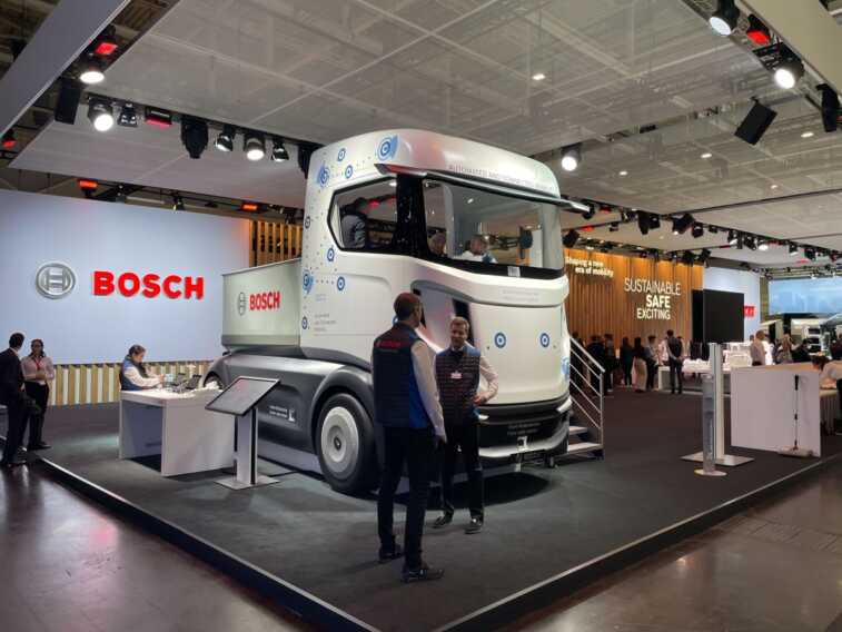 Galleria foto 'Bosch, obiettivo crescere con sistemi di propulsione a impatto zero' - foto 2