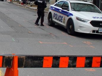 Galleria foto 'Canada, attacco con coltello: 10 morti e 15 feriti' - foto 1