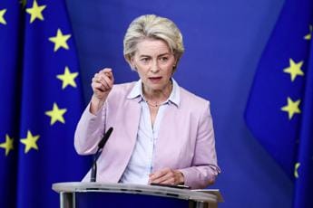 Galleria foto 'Caro energia, von der Leyen: “Proporremo tetto a gas russo”' - foto 1