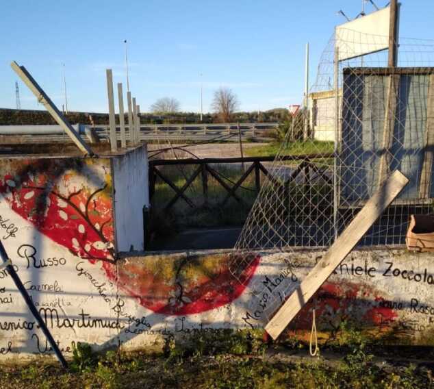 Cerignola, rubato il furgone di “Pietra di Scarto”. Il Comune lancia una gara di solidarietà