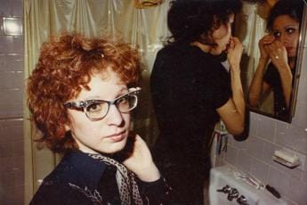 Galleria foto 'Con Laura Poitras, a Venezia 2022 la lezione di Nan Goldin' - foto 1