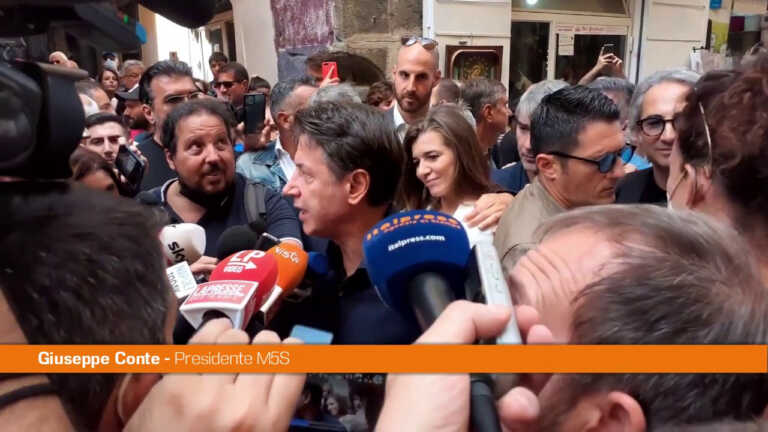 Galleria foto 'Conte “Napoli non è solo reddito di cittadinanza”' - foto 1